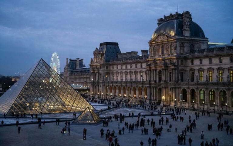 Paris Louvre